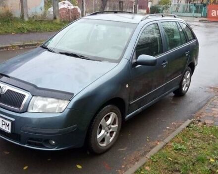 Серый Шкода Фабия, объемом двигателя 1.4 л и пробегом 198 тыс. км за 5200 $, фото 3 на Automoto.ua