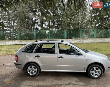 Серый Шкода Фабия, объемом двигателя 1.2 л и пробегом 175 тыс. км за 2800 $, фото 4 на Automoto.ua