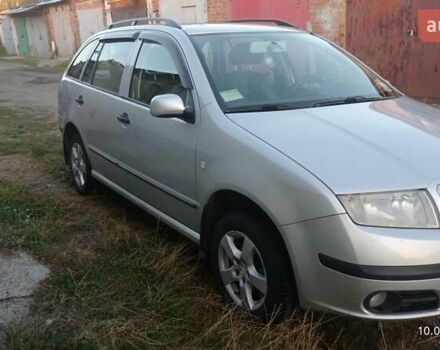 Шкода Фабия 2006 в Сумах на Automoto.ua Серый Шкода Фабия, объемом двигателя 1.39 л и пробегом 183 тыс. км за 5100 $, фото 4 на Automoto.ua