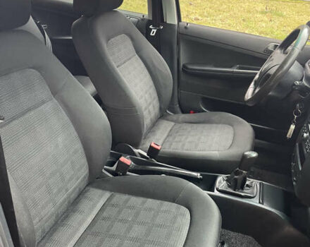 Серый Шкода Фабия, объемом двигателя 1.2 л и пробегом 175 тыс. км за 2800 $, фото 18 на Automoto.ua