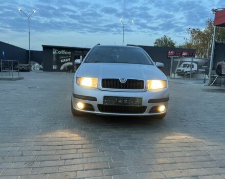 Серый Шкода Фабия, объемом двигателя 1.4 л и пробегом 268 тыс. км за 4850 $, фото 6 на Automoto.ua