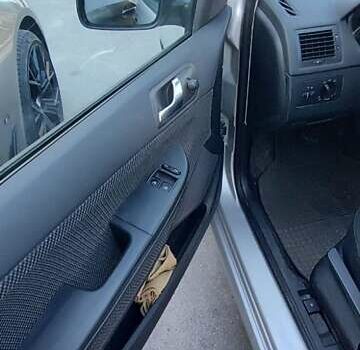 Серый Шкода Фабия, объемом двигателя 1.4 л и пробегом 290 тыс. км за 4000 $, фото 10 на Automoto.ua