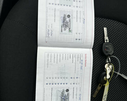 Шкода Фабия 2007 в Чернигове на Automoto.ua Серый Шкода Фабия, объемом двигателя 1.4 л и пробегом 193 тыс. км за 5400 $, фото 23 на Automoto.ua