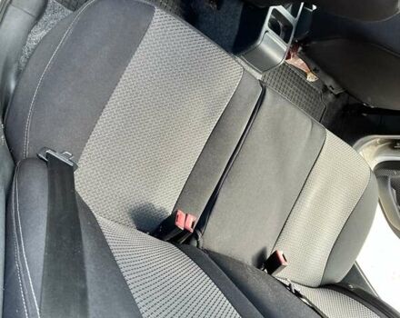 Сірий Шкода Фабія, об'ємом двигуна 1.42 л та пробігом 241 тис. км за 3800 $, фото 14 на Automoto.ua