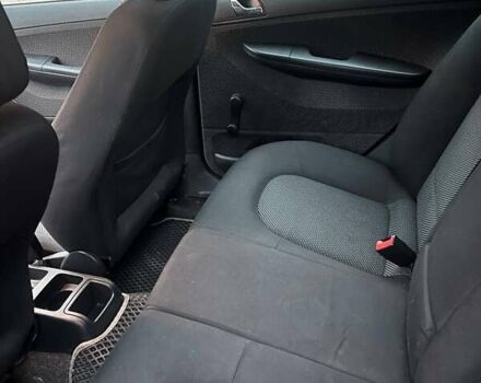 Серый Шкода Фабия, объемом двигателя 1.2 л и пробегом 193 тыс. км за 3200 $, фото 14 на Automoto.ua