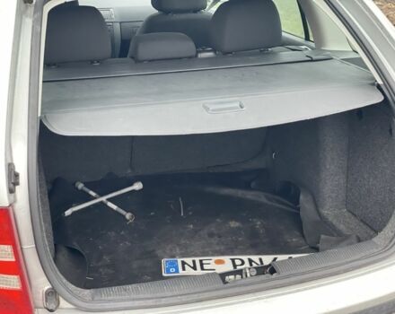 Серый Шкода Фабия, объемом двигателя 1.4 л и пробегом 226 тыс. км за 4550 $, фото 4 на Automoto.ua