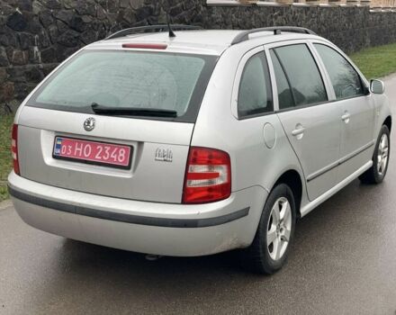 Серый Шкода Фабия, объемом двигателя 1.4 л и пробегом 226 тыс. км за 4550 $, фото 3 на Automoto.ua