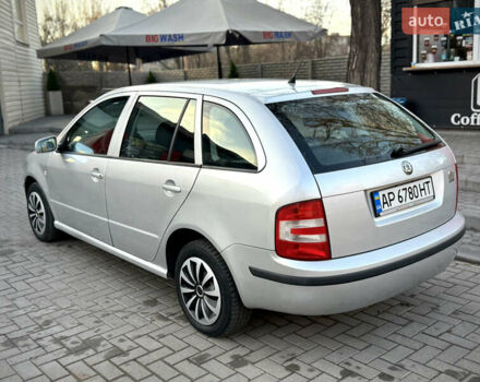 Серый Шкода Фабия, объемом двигателя 1.39 л и пробегом 190 тыс. км за 4300 $, фото 10 на Automoto.ua