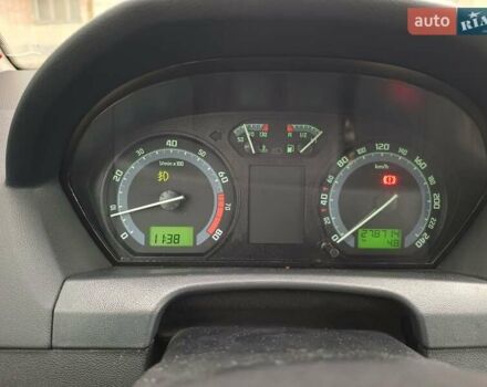 Серый Шкода Фабия, объемом двигателя 1.4 л и пробегом 280 тыс. км за 4300 $, фото 9 на Automoto.ua