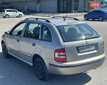 Серый Шкода Фабия, объемом двигателя 1.39 л и пробегом 226 тыс. км за 4900 $, фото 5 на Automoto.ua