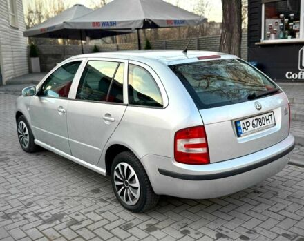 Серый Шкода Фабия, объемом двигателя 1.4 л и пробегом 190 тыс. км за 4300 $, фото 10 на Automoto.ua