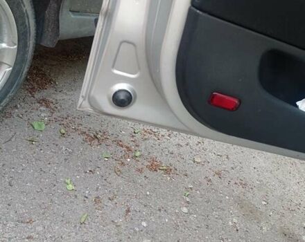 Сірий Шкода Фабія, об'ємом двигуна 1.39 л та пробігом 319 тис. км за 4200 $, фото 8 на Automoto.ua
