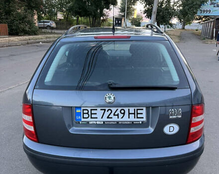 Сірий Шкода Фабія, об'ємом двигуна 1.39 л та пробігом 201 тис. км за 5500 $, фото 5 на Automoto.ua