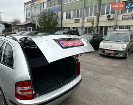 Шкода Фабия 2007 в Чернигове на Automoto.ua Серый Шкода Фабия, объемом двигателя 1.4 л и пробегом 193 тыс. км за 5400 $, фото 12 на Automoto.ua