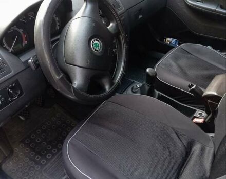 Шкода Фабия 2007 в Каменское - Днепродзержинск на Automoto.ua Серый Шкода Фабия, объемом двигателя 1.39 л и пробегом 240 тыс. км за 4300 $, фото 6 на Automoto.ua