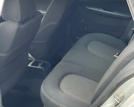 Серый Шкода Фабия, объемом двигателя 1.4 л и пробегом 231 тыс. км за 4500 $, фото 11 на Automoto.ua