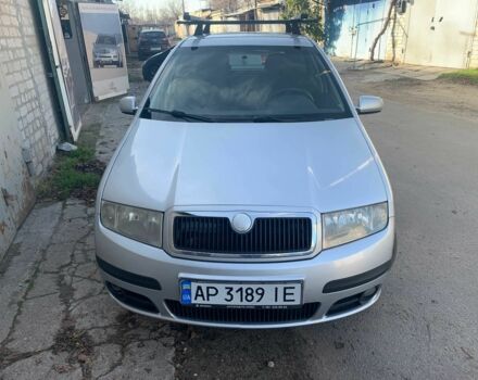 Серый Шкода Фабия, объемом двигателя 1.4 л и пробегом 253 тыс. км за 4900 $, фото 3 на Automoto.ua