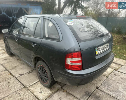 Сірий Шкода Фабія, об'ємом двигуна 1.2 л та пробігом 217 тис. км за 2950 $, фото 2 на Automoto.ua