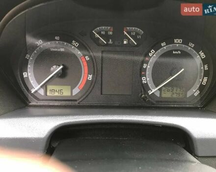 Шкода Фабія 2007 у Одесі на Automoto.ua Сірий Шкода Фабія, об'ємом двигуна 1.2 л та пробігом 269 тис. км за 4900 $, фото 4 на Automoto.ua