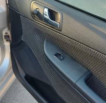 Серый Шкода Фабия, объемом двигателя 1.4 л и пробегом 290 тыс. км за 4000 $, фото 6 на Automoto.ua