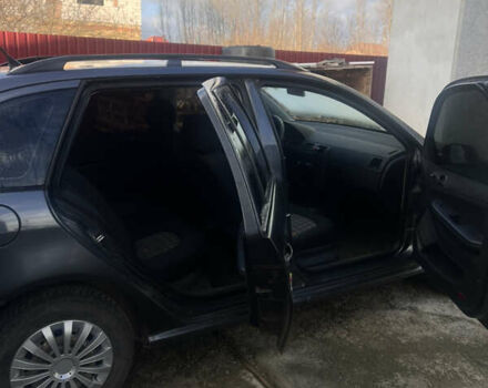 Сірий Шкода Фабія, об'ємом двигуна 1.39 л та пробігом 280 тис. км за 4500 $, фото 6 на Automoto.ua