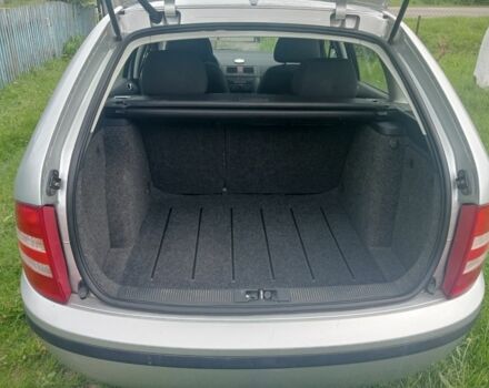 Серый Шкода Фабия, объемом двигателя 1.4 л и пробегом 183 тыс. км за 5360 $, фото 5 на Automoto.ua