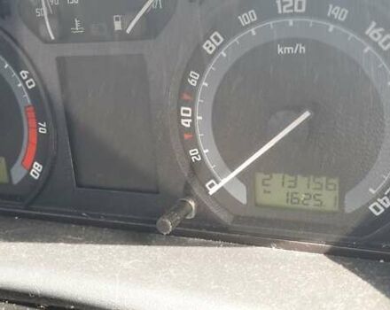 Сірий Шкода Фабія, об'ємом двигуна 1.4 л та пробігом 213 тис. км за 4200 $, фото 7 на Automoto.ua