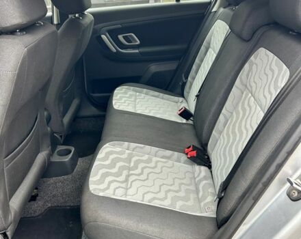 Серый Шкода Фабия, объемом двигателя 1.6 л и пробегом 247 тыс. км за 5350 $, фото 16 на Automoto.ua