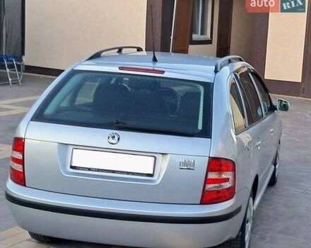 Сірий Шкода Фабія, об'ємом двигуна 1.4 л та пробігом 174 тис. км за 4650 $, фото 1 на Automoto.ua