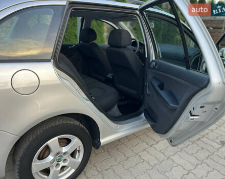 Серый Шкода Фабия, объемом двигателя 1.39 л и пробегом 217 тыс. км за 5399 $, фото 33 на Automoto.ua