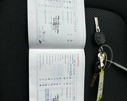 Шкода Фабия 2007 в Чернигове на Automoto.ua Серый Шкода Фабия, объемом двигателя 1.4 л и пробегом 193 тыс. км за 5400 $, фото 24 на Automoto.ua