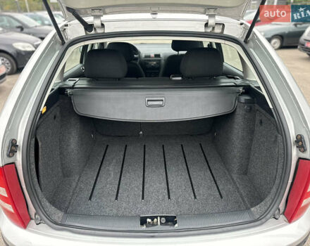 Шкода Фабия 2007 в Чернигове на Automoto.ua Серый Шкода Фабия, объемом двигателя 1.4 л и пробегом 193 тыс. км за 5400 $, фото 11 на Automoto.ua