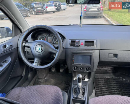 Серый Шкода Фабия, объемом двигателя 1.4 л и пробегом 213 тыс. км за 5200 $, фото 19 на Automoto.ua