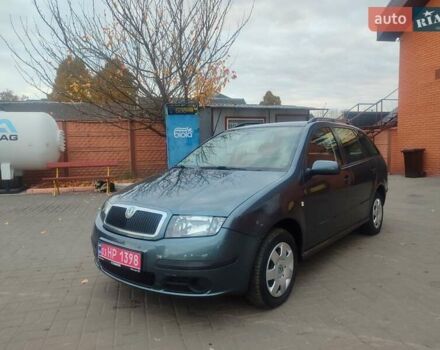 Сірий Шкода Фабія, об'ємом двигуна 1.39 л та пробігом 180 тис. км за 4440 $, фото 8 на Automoto.ua