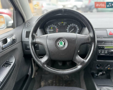 Сірий Шкода Фабія, об'ємом двигуна 1.42 л та пробігом 370 тис. км за 3300 $, фото 23 на Automoto.ua