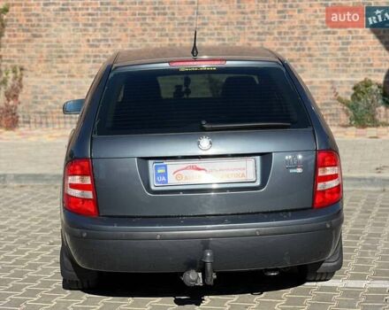 Шкода Фабія 2007 у Одесі на Automoto.ua Сірий Шкода Фабія, об'ємом двигуна 1.2 л та пробігом 269 тис. км за 4999 $, фото 8 на Automoto.ua