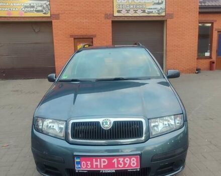 Сірий Шкода Фабія, об'ємом двигуна 1.39 л та пробігом 180 тис. км за 4440 $, фото 7 на Automoto.ua