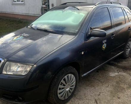 Сірий Шкода Фабія, об'ємом двигуна 1.39 л та пробігом 280 тис. км за 4500 $, фото 3 на Automoto.ua