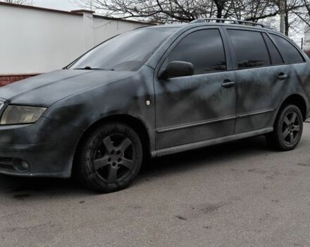 Серый Шкода Фабия, объемом двигателя 1.9 л и пробегом 270 тыс. км за 2700 $, фото 2 на Automoto.ua