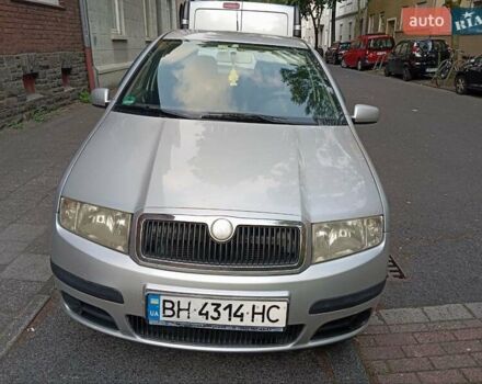 Шкода Фабия 2007 в Каменское - Днепродзержинск на Automoto.ua Серый Шкода Фабия, объемом двигателя 1.39 л и пробегом 240 тыс. км за 4300 $, фото 1 на Automoto.ua