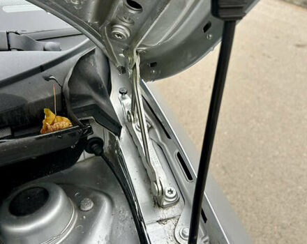 Серый Шкода Фабия, объемом двигателя 1.6 л и пробегом 247 тыс. км за 5150 $, фото 39 на Automoto.ua