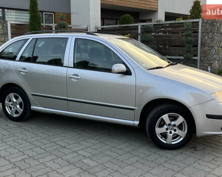 Серый Шкода Фабия, объемом двигателя 1.39 л и пробегом 217 тыс. км за 5399 $, фото 8 на Automoto.ua