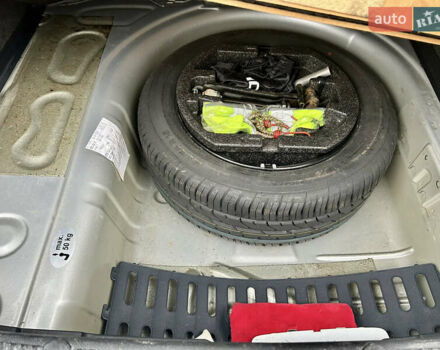 Серый Шкода Фабия, объемом двигателя 1.6 л и пробегом 247 тыс. км за 5150 $, фото 34 на Automoto.ua