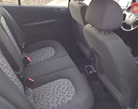 Сірий Шкода Фабія, об'ємом двигуна 1.4 л та пробігом 174 тис. км за 4650 $, фото 13 на Automoto.ua