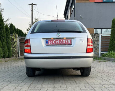 Серый Шкода Фабия, объемом двигателя 1.39 л и пробегом 217 тыс. км за 5399 $, фото 9 на Automoto.ua