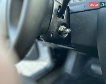 Серый Шкода Фабия, объемом двигателя 1.39 л и пробегом 217 тыс. км за 5399 $, фото 36 на Automoto.ua