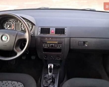 Сірий Шкода Фабія, об'ємом двигуна 1.4 л та пробігом 174 тис. км за 4650 $, фото 11 на Automoto.ua