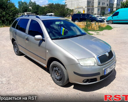 Серый Шкода Фабия, объемом двигателя 1.4 л и пробегом 280 тыс. км за 3200 $, фото 1 на Automoto.ua