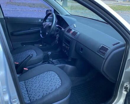 Шкода Фабия 2007 в Броварах на Automoto.ua Серый Шкода Фабия, объемом двигателя 1.2 л и пробегом 234 тыс. км за 2999 $, фото 7 на Automoto.ua