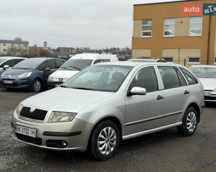 Сірий Шкода Фабія, об'ємом двигуна 1.42 л та пробігом 370 тис. км за 3300 $, фото 12 на Automoto.ua
